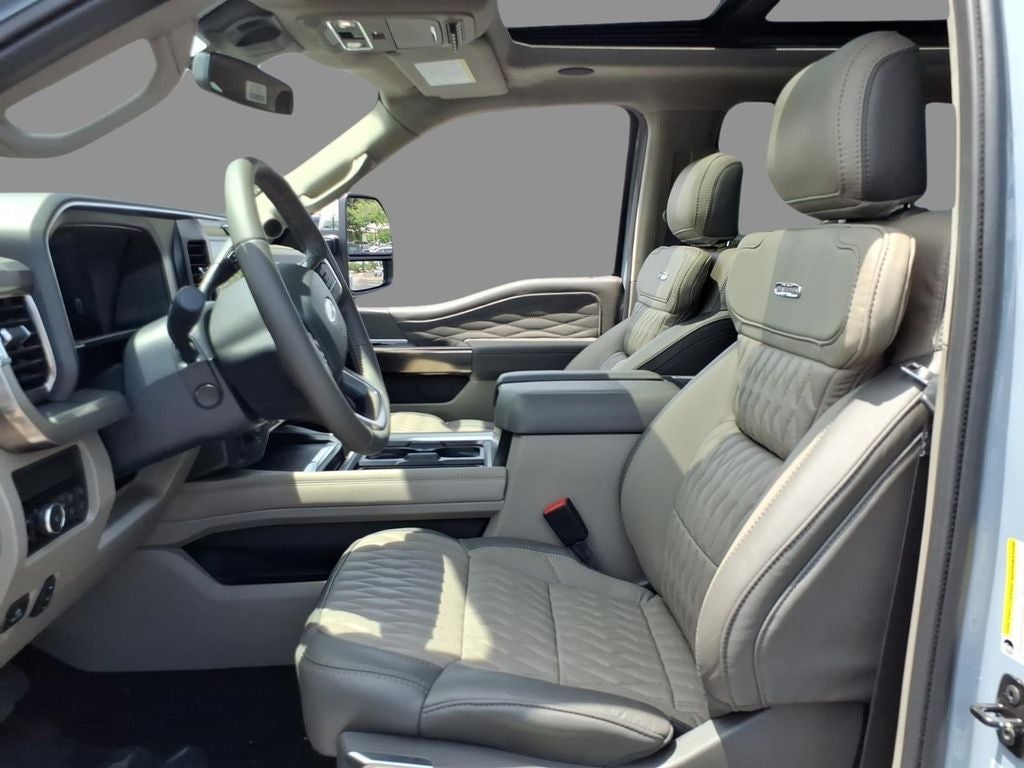 2026 Ford F-350SD Platinum DRW