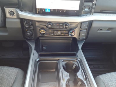 2027 Ford F-350SD XLT DRW