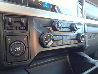 2027 Ford F-350SD XLT DRW