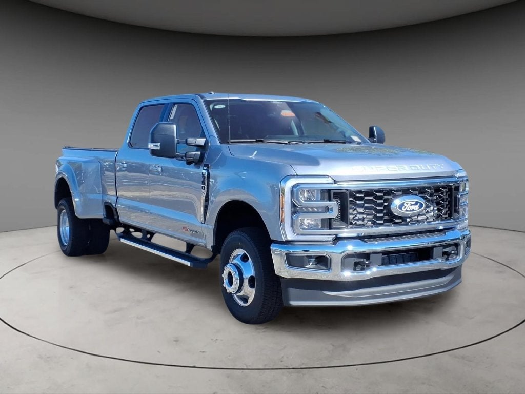 2027 Ford F-350SD XLT DRW