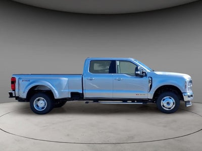 2027 Ford F-350SD XLT DRW