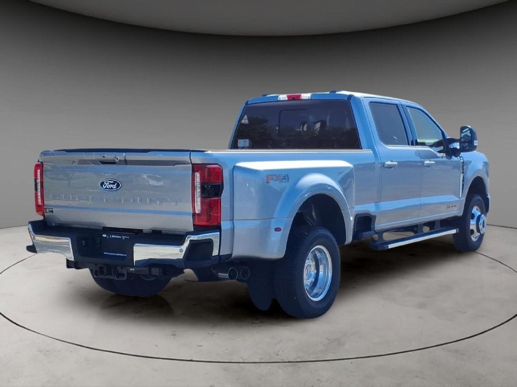 2027 Ford F-350SD XLT DRW