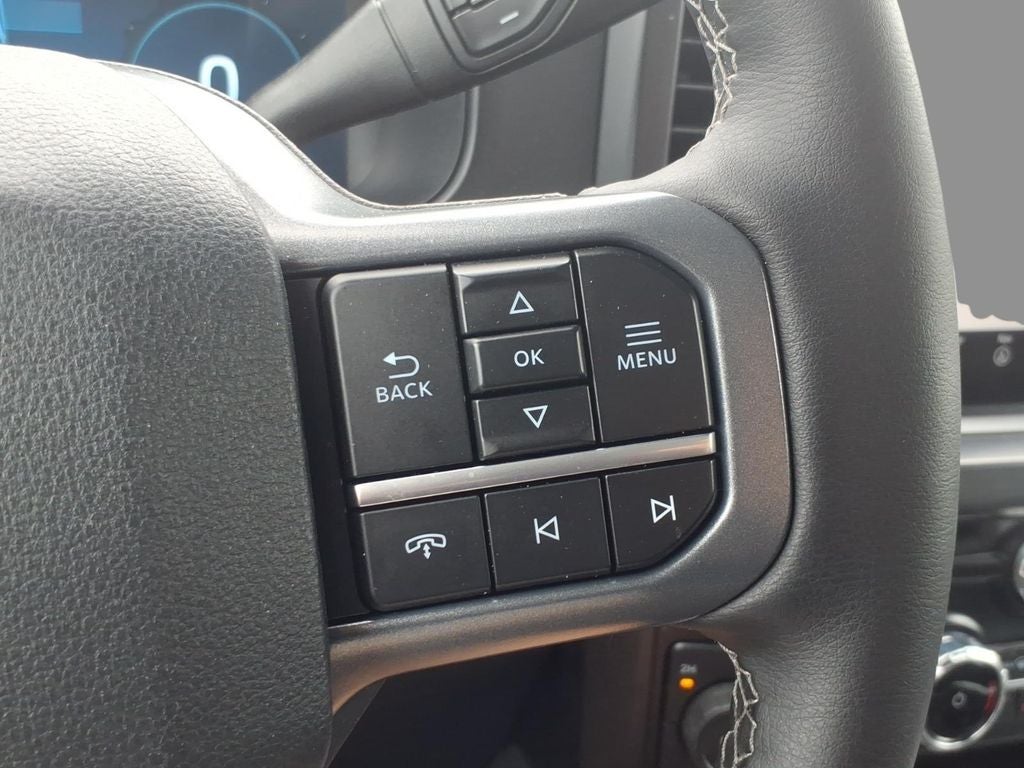2025 Ford F-350SD Lariat DRW