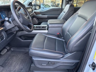 2025 Ford F-350SD Lariat DRW