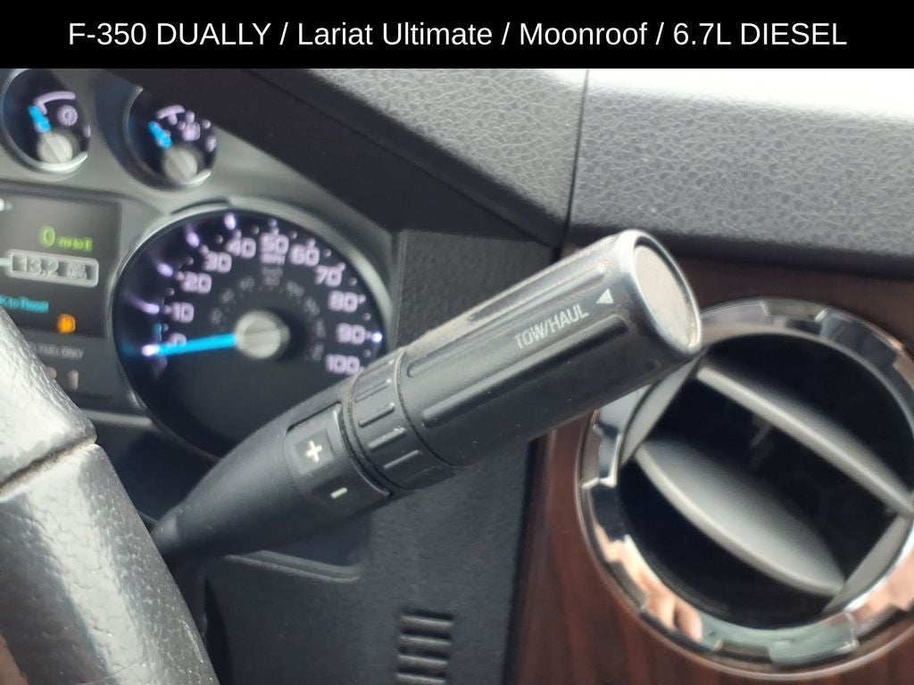 2016 Ford F-350SD Lariat DRW