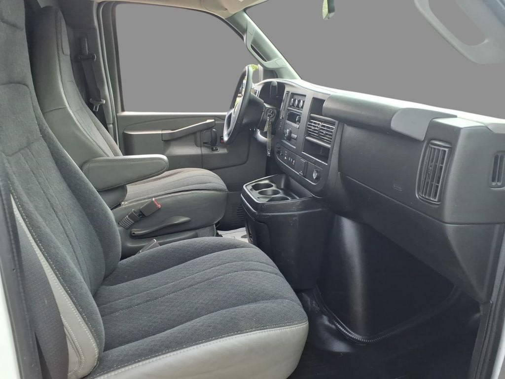 2020 Chevrolet Express 2500 Work Van Cargo