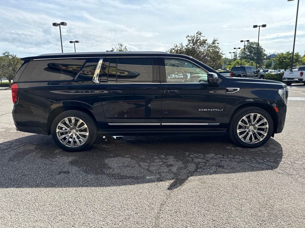 2023 GMC Yukon XL Denali