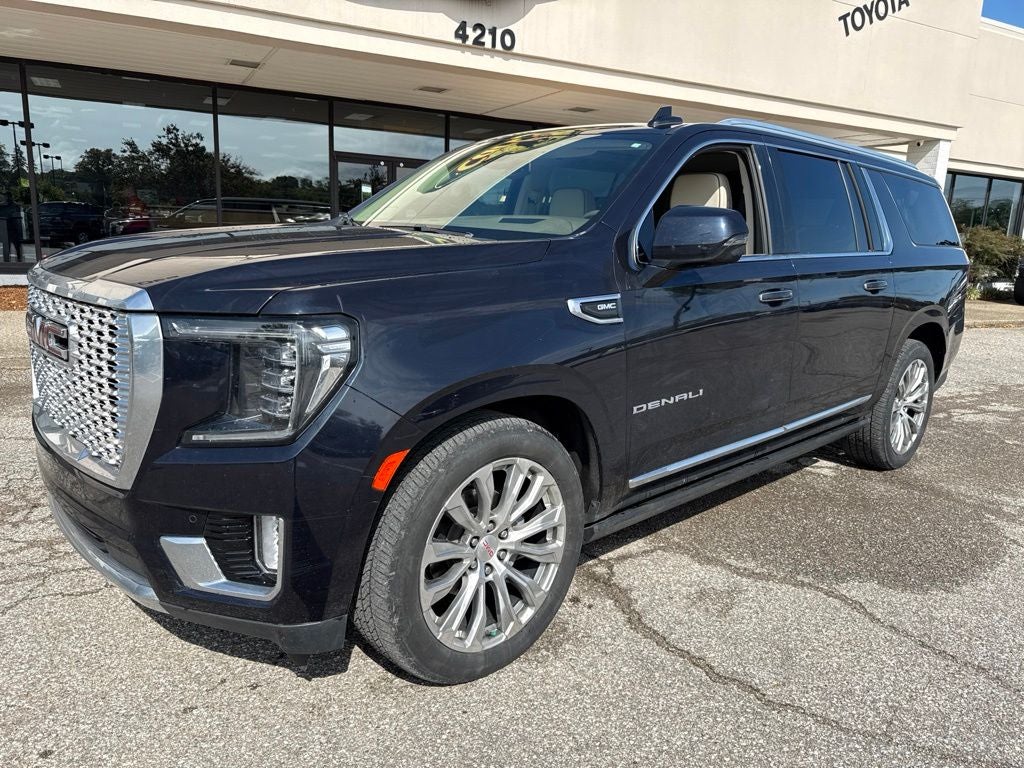 2023 GMC Yukon XL Denali