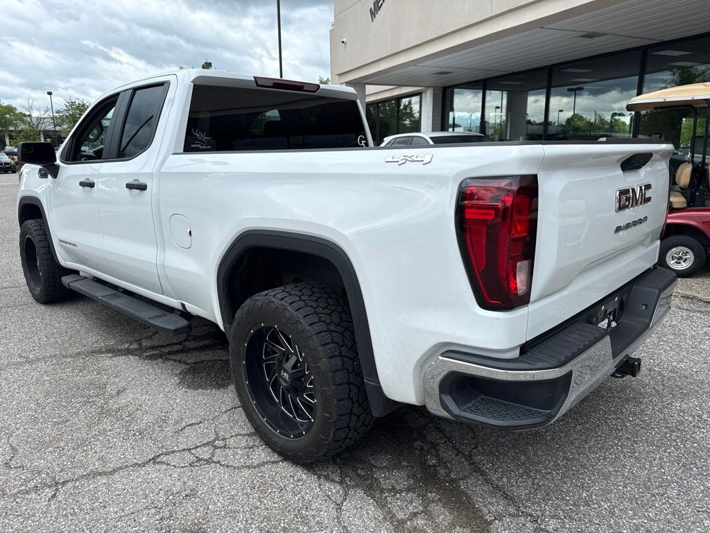 2025 GMC Sierra 1500 Pro