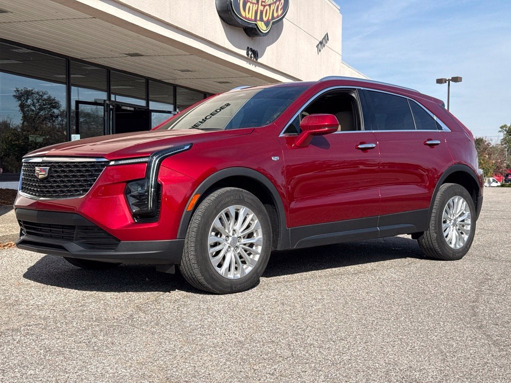 2024 Cadillac XT4 Luxury