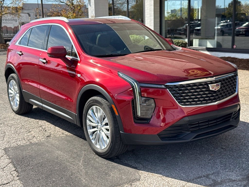 2024 Cadillac XT4 Luxury