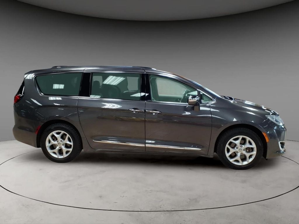 2020 Chrysler Pacifica Limited