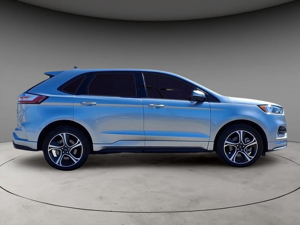 2023 Ford Edge ST