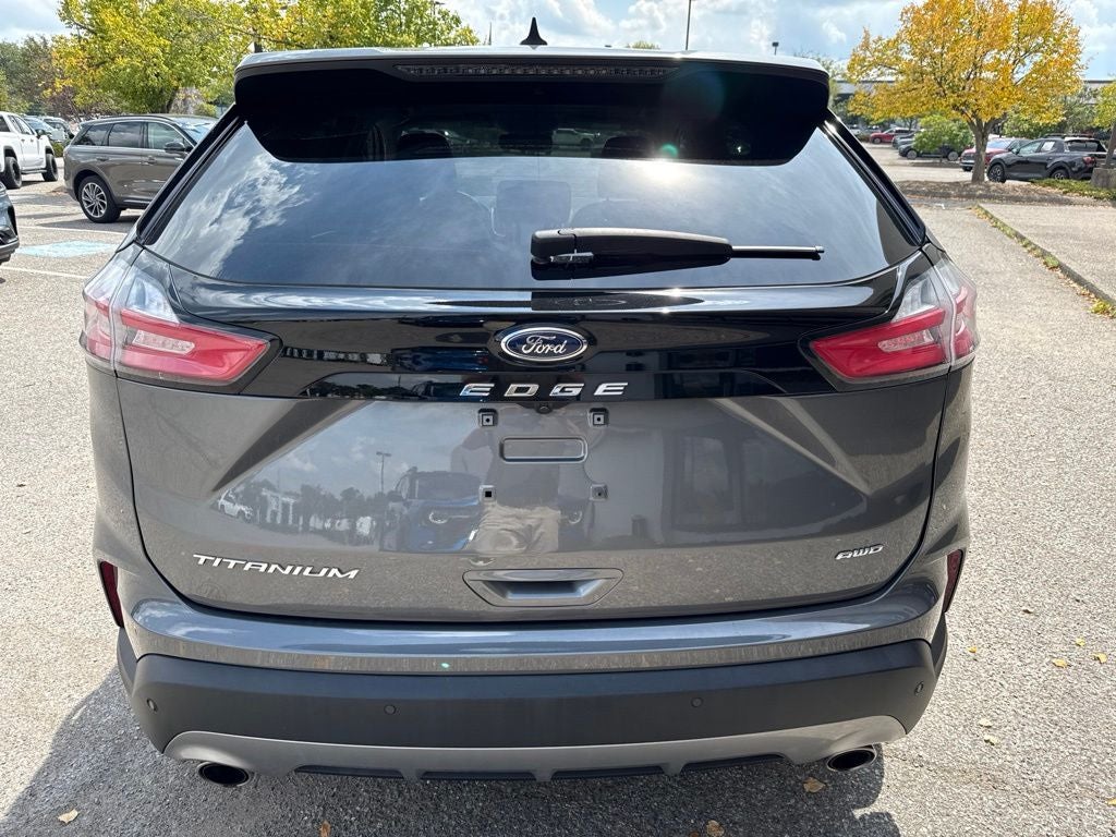 2024 Ford Edge Titanium