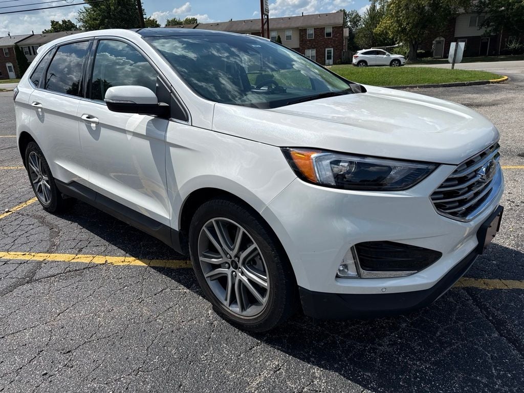 2023 Ford Edge Titanium