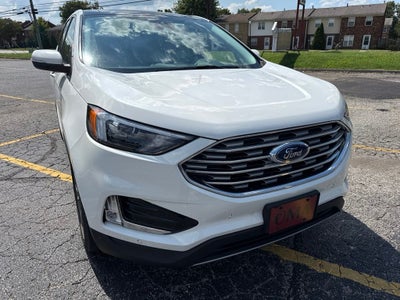 2023 Ford Edge Titanium