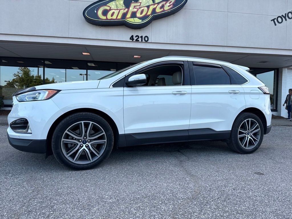 2020 Ford Edge Titanium