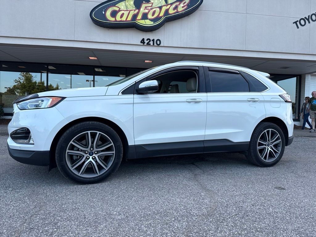 2020 Ford Edge Titanium