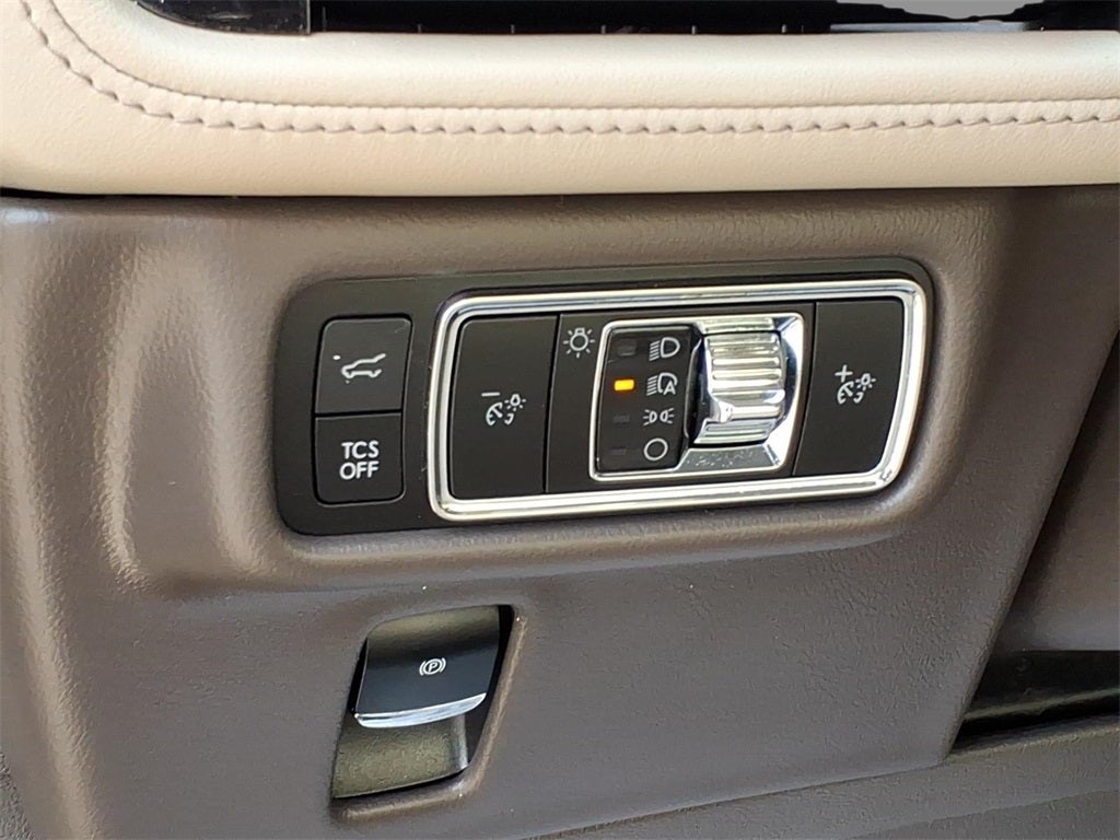 2023 Lincoln Nautilus Standard