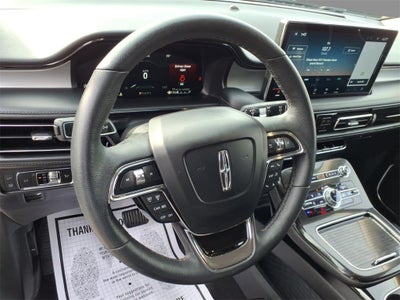 2022 Lincoln Nautilus Standard