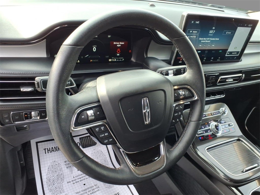 2022 Lincoln Nautilus Standard