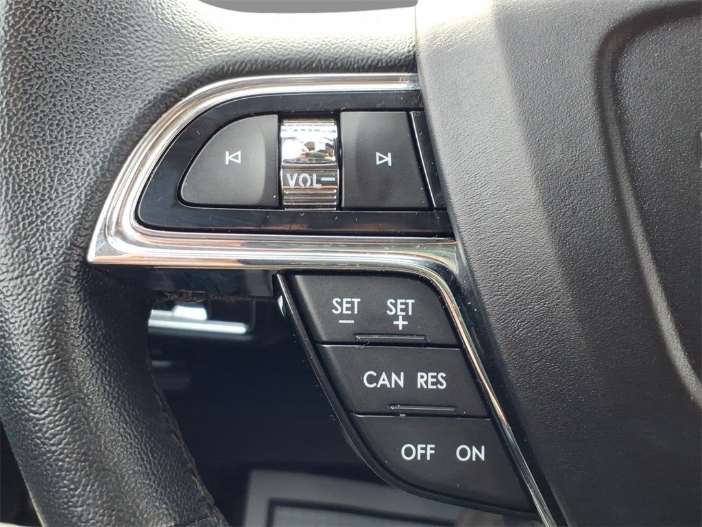 2022 Lincoln Nautilus Standard