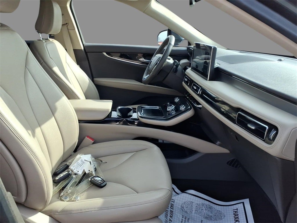 2023 Lincoln Nautilus Standard