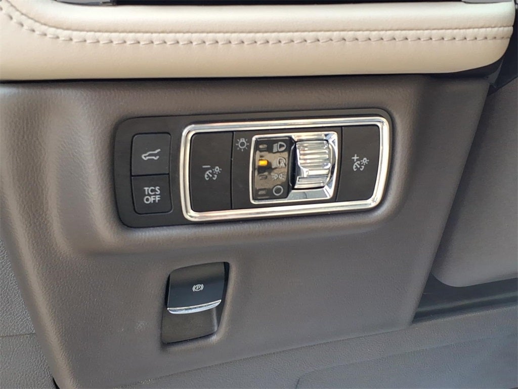 2023 Lincoln Nautilus Standard