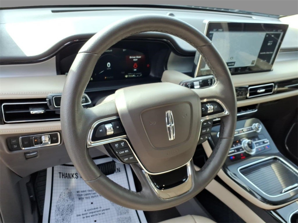 2023 Lincoln Nautilus Standard