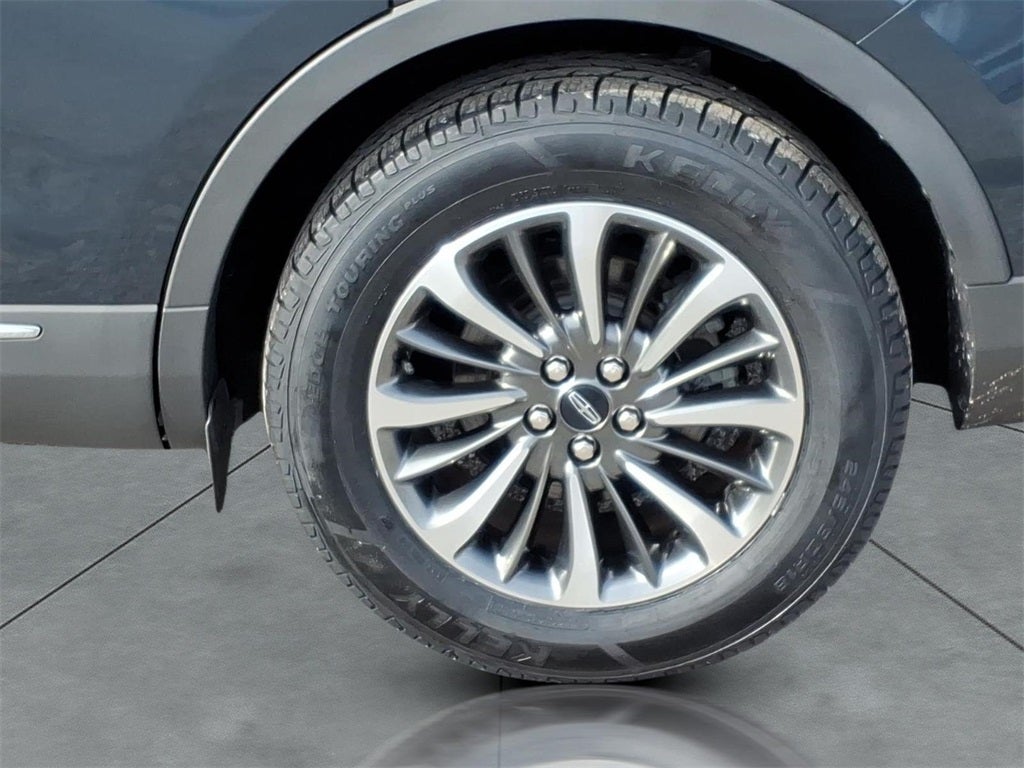 2023 Lincoln Nautilus Standard