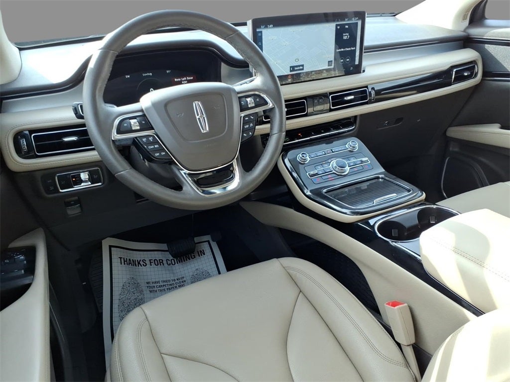 2023 Lincoln Nautilus Standard