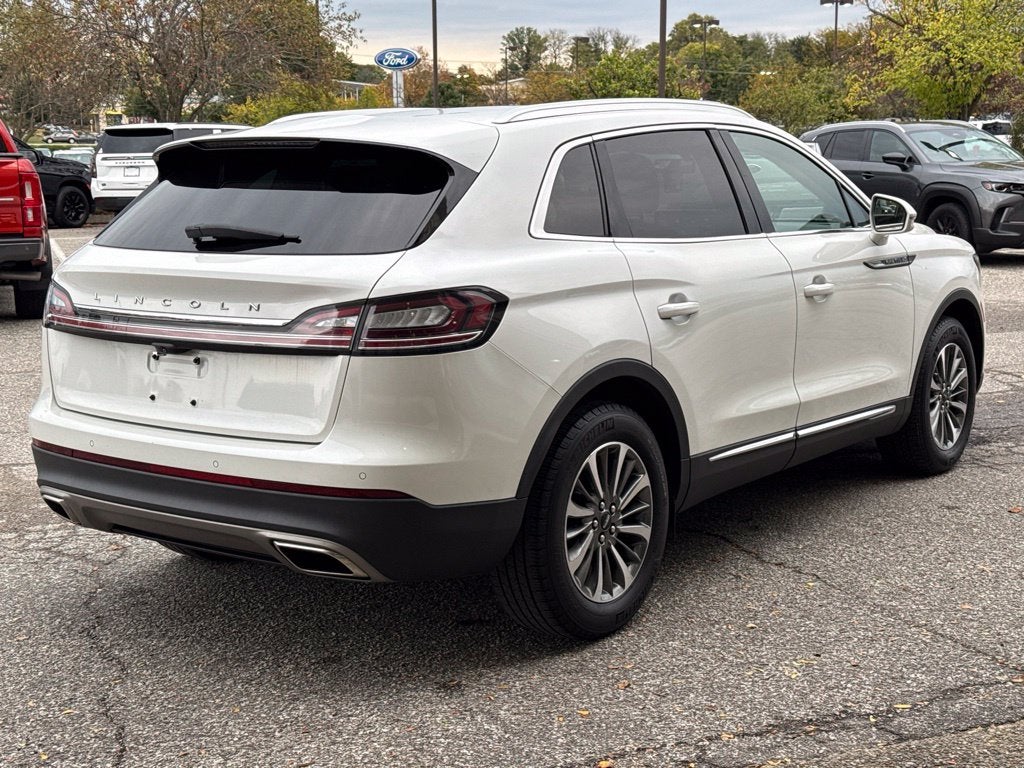 2022 Lincoln Nautilus Standard