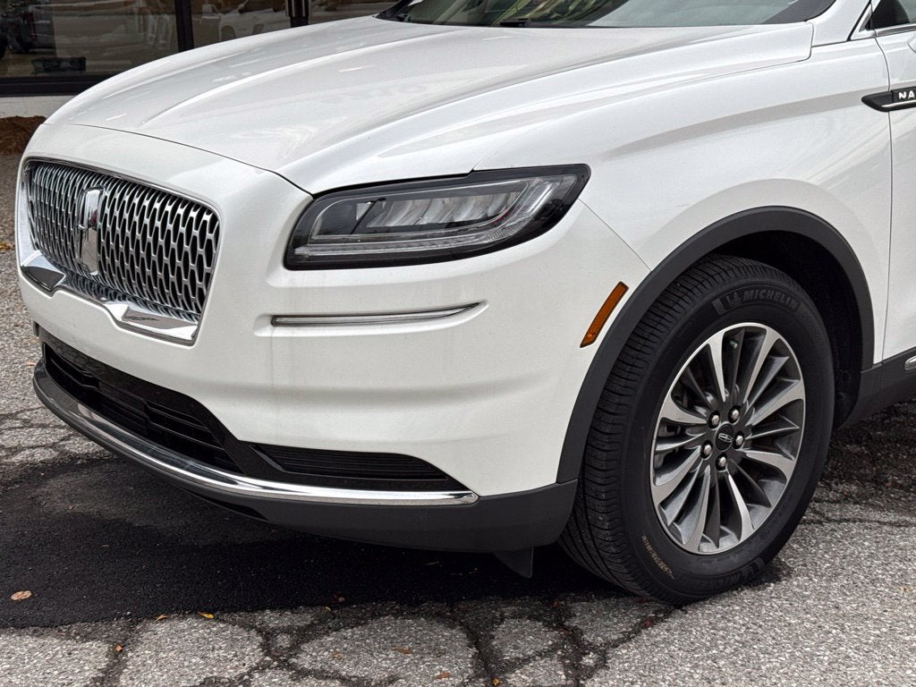 2022 Lincoln Nautilus Standard
