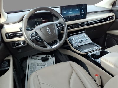 2023 Lincoln Nautilus Standard