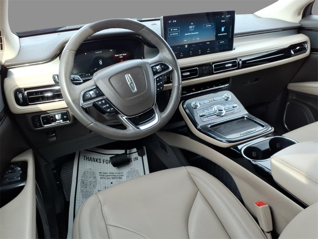 2023 Lincoln Nautilus Standard