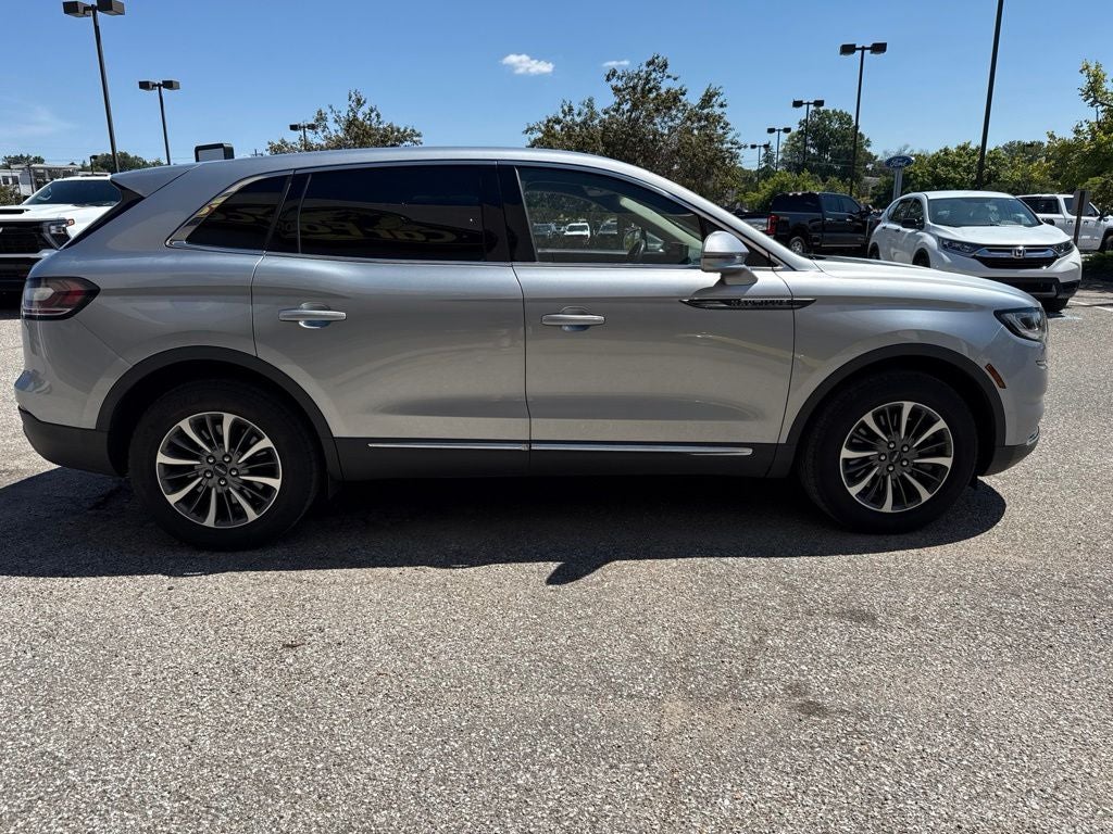 2023 Lincoln Nautilus Standard