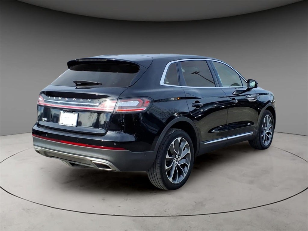 2022 Lincoln Nautilus Reserve