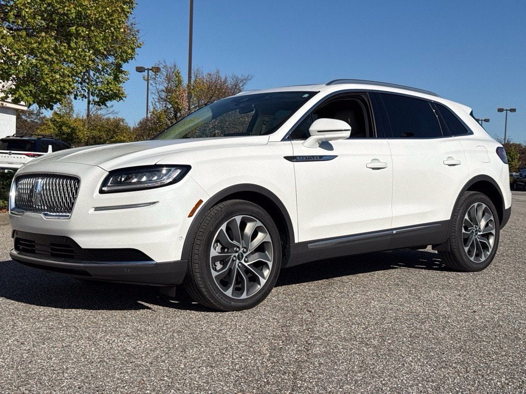 2023 Lincoln Nautilus Reserve
