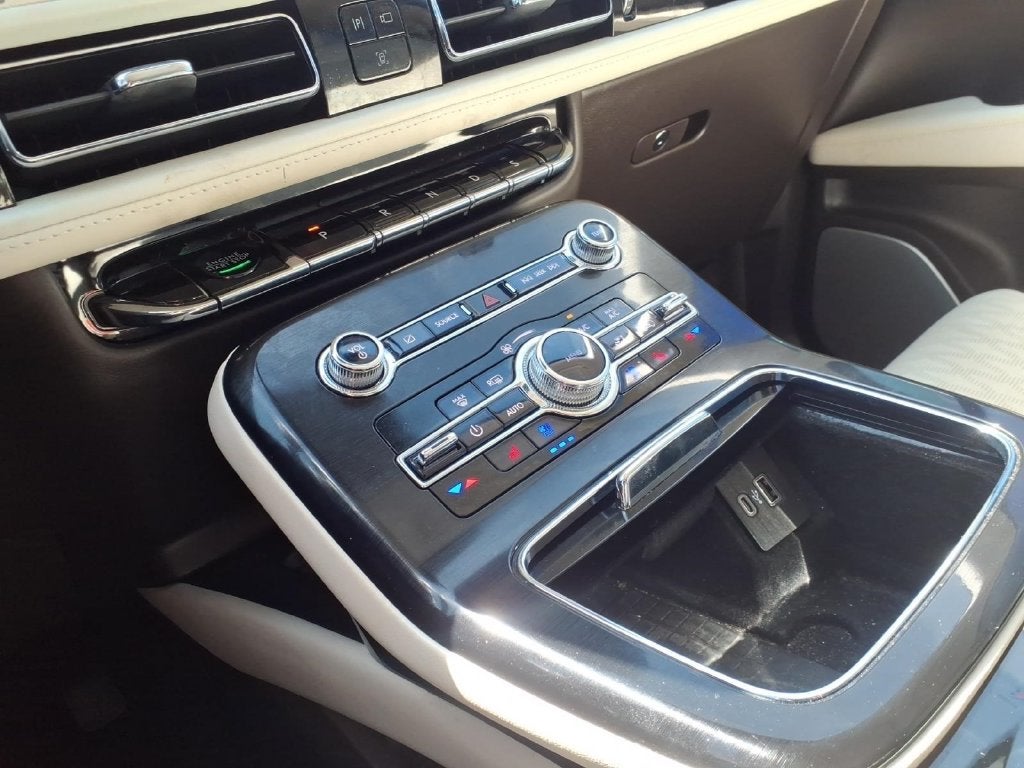2023 Lincoln Nautilus Black Label
