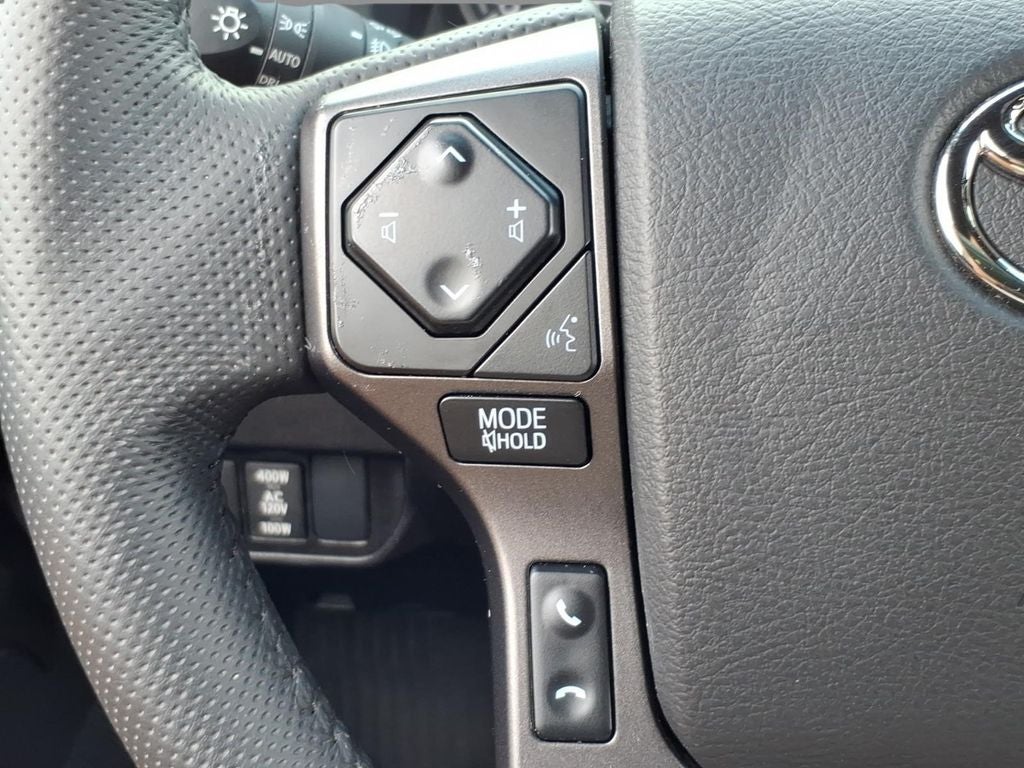 2022 Toyota Tacoma TRD Sport V6