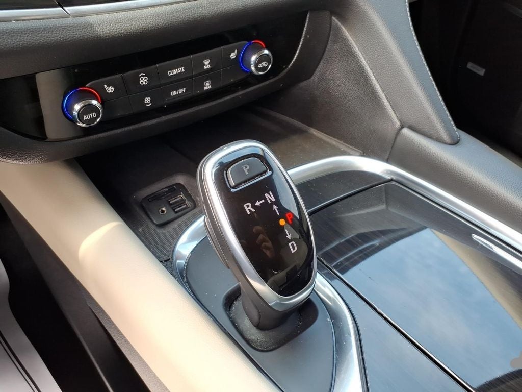 2021 Buick Enclave Essence