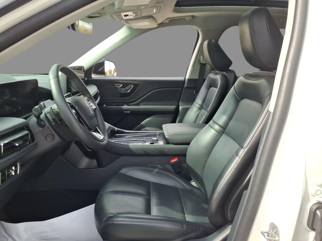 2025 Lincoln Aviator Premiere