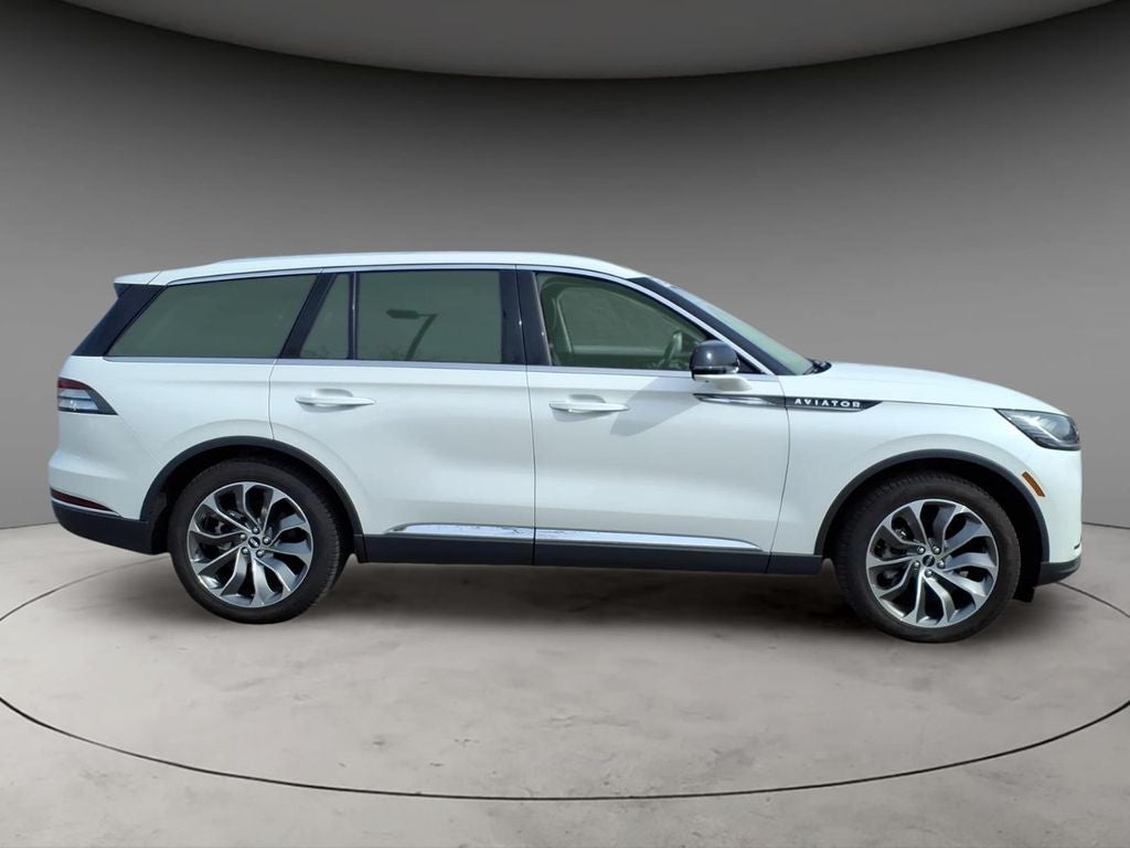 2025 Lincoln Aviator Premiere