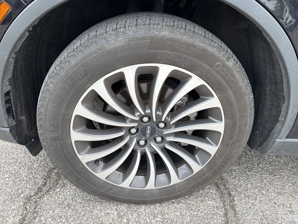 2023 Lincoln Aviator Standard