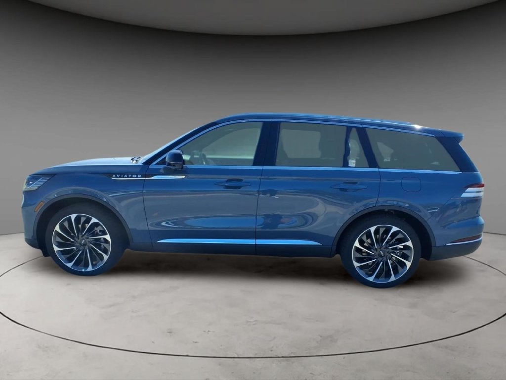 2027 Lincoln Aviator Reserve Premium