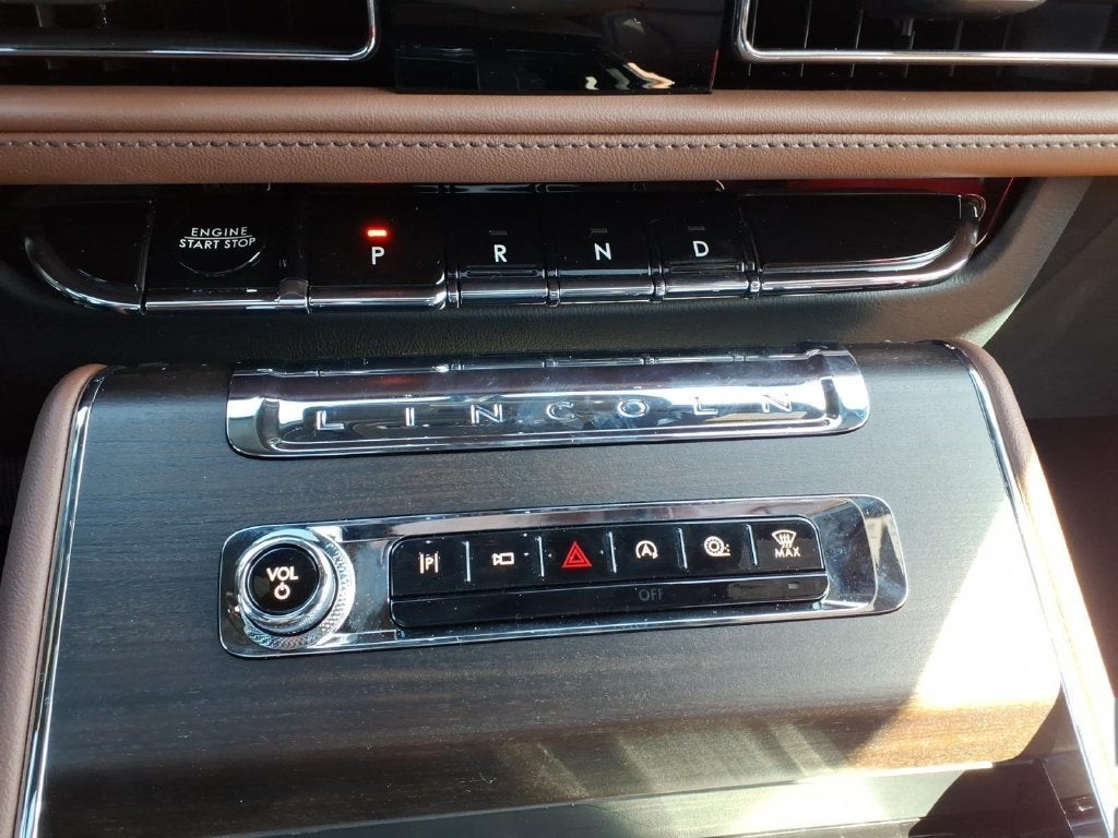 2027 Lincoln Aviator Reserve Premium