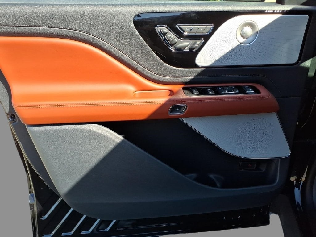 2027 Lincoln Aviator Reserve Premium