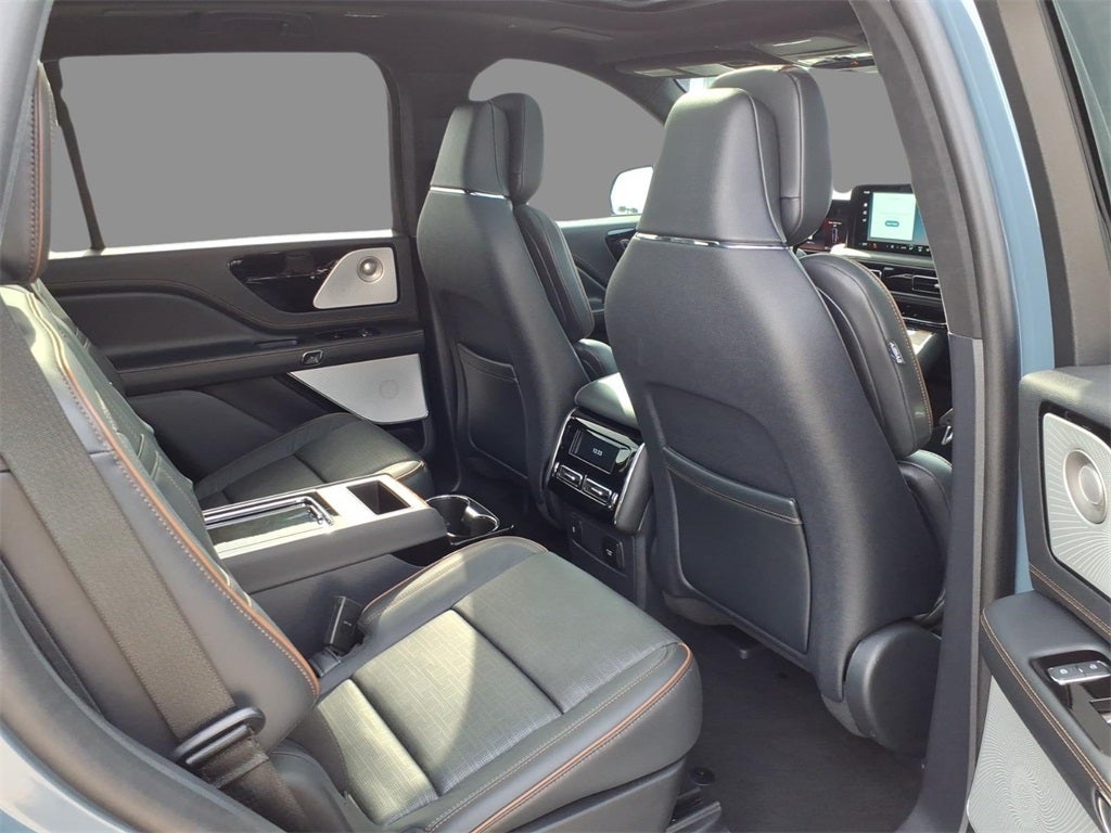 2025 Lincoln Aviator Black Label