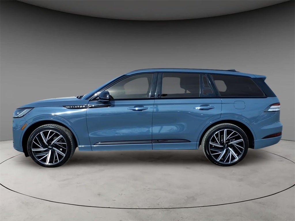 2025 Lincoln Aviator Black Label