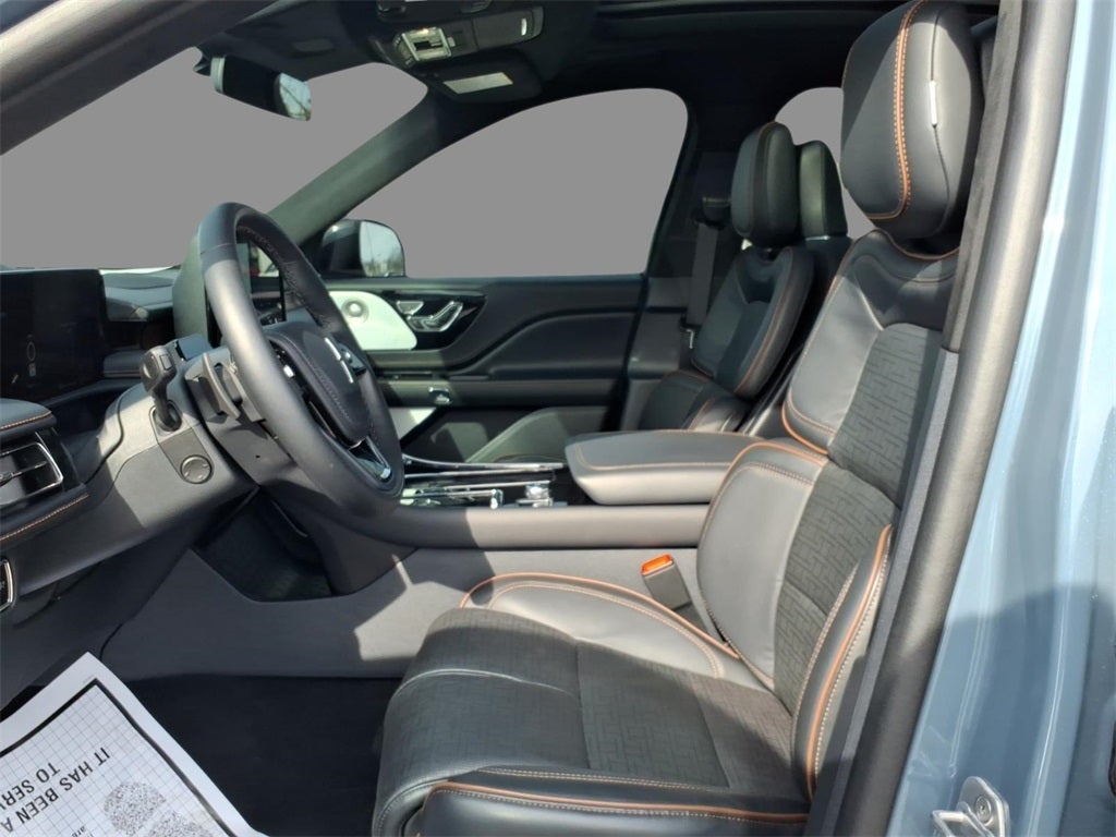 2025 Lincoln Aviator Black Label